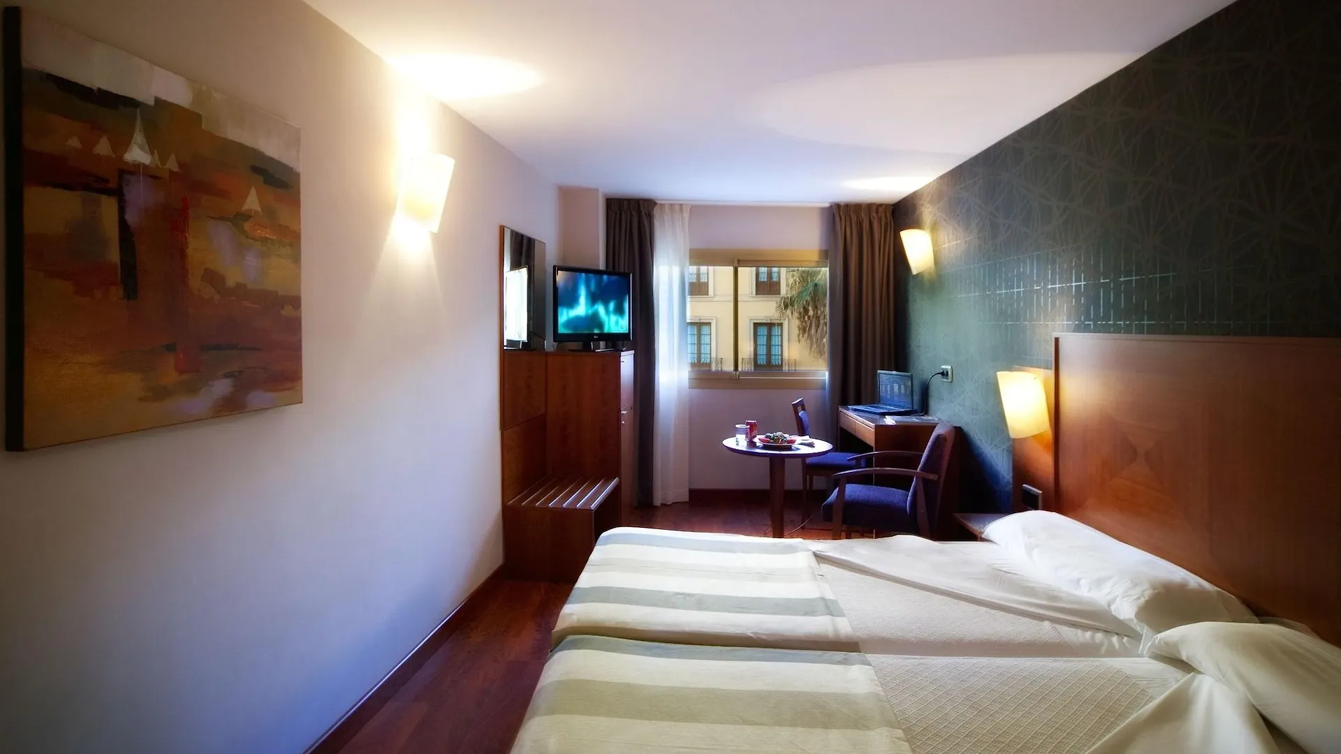 Nuevo Torreluz Hotel Almeria 4*,